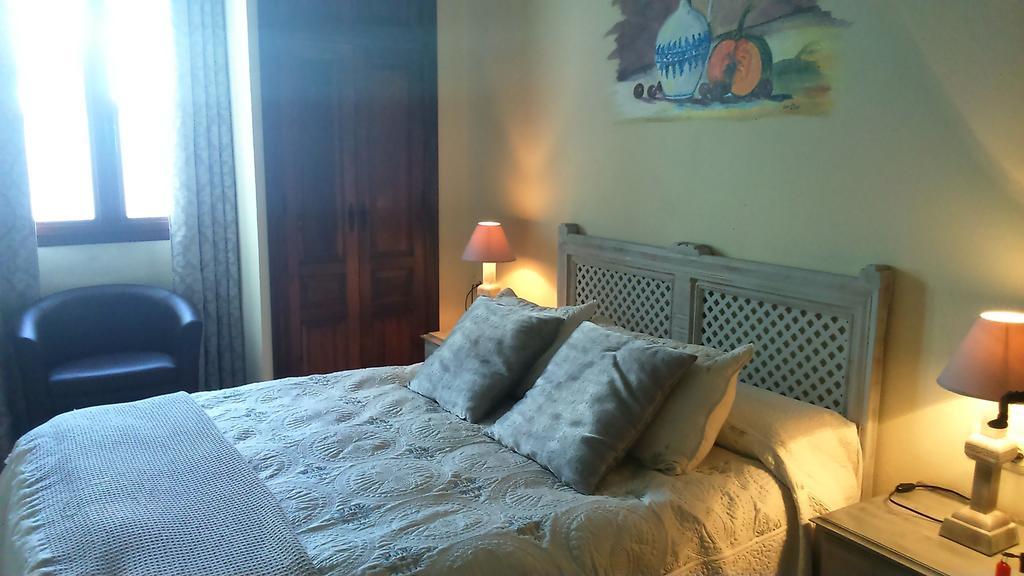 Hostal Rural Molino Del Bombo 아레세나 객실 사진